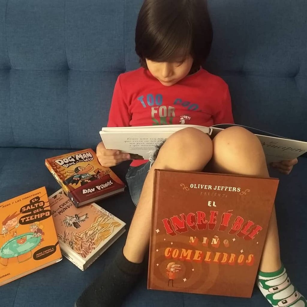 El increíble niño come libros 1
