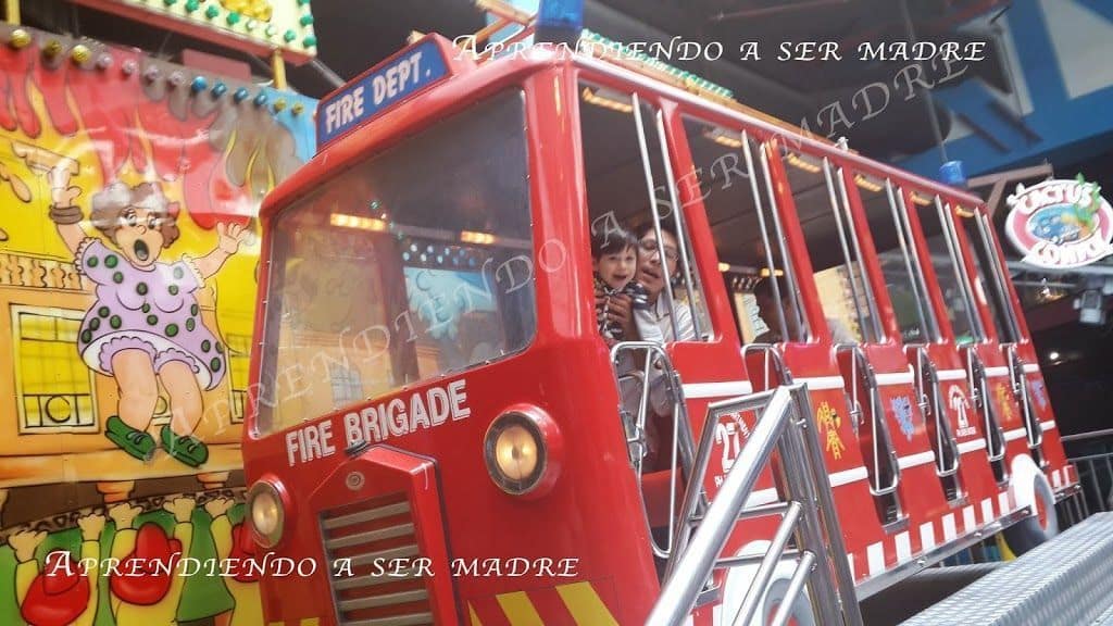 aprendiendo-a-ser-madre_parque-de-diversiones-7-copy