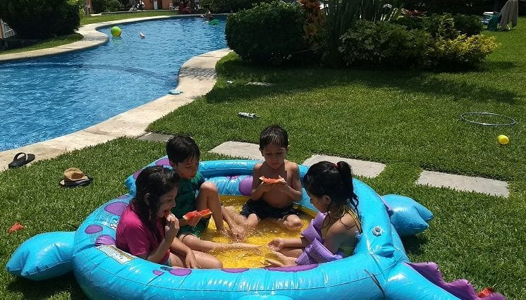Los hijos de mis amigas 1